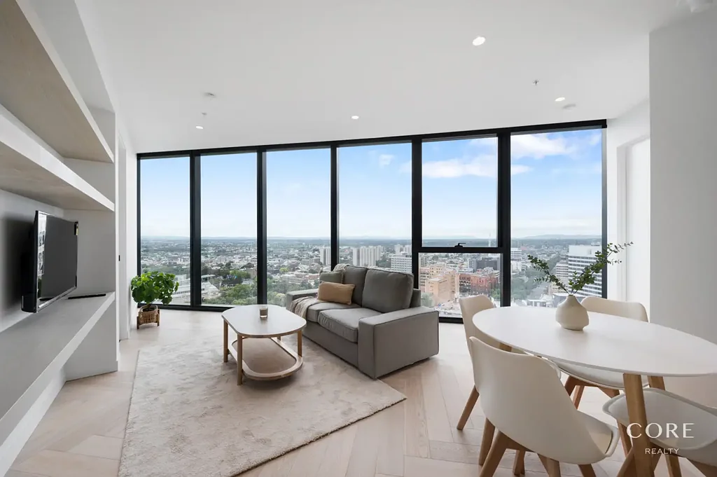 Fully Furnished 2 Bedroom 2 Bathroom Luxury Apartment