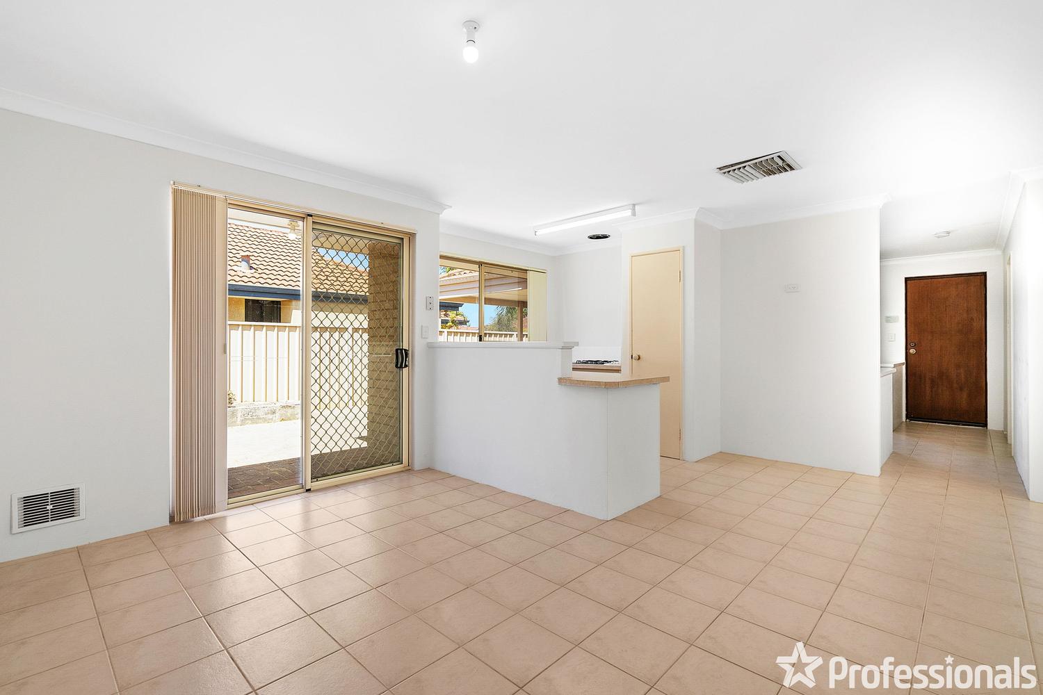 11 BELARING PL, KENWICK WA 6107, 0 habitaciones, 0 baños, House