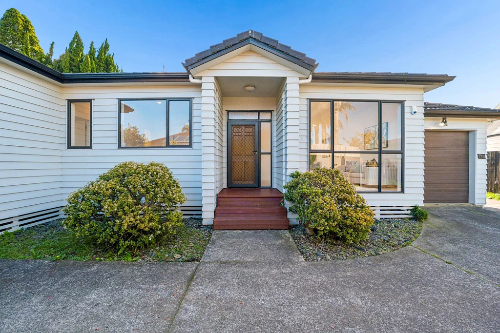 Avondale 4غرفة نوم Solid, Spacious & Move-In Ready
