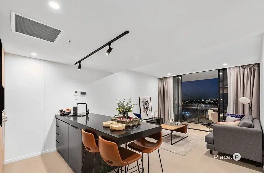 Woolloongabba 2ห้องนอน Elevated Inner-City Living with Space, Light & Lifestyle Appeal