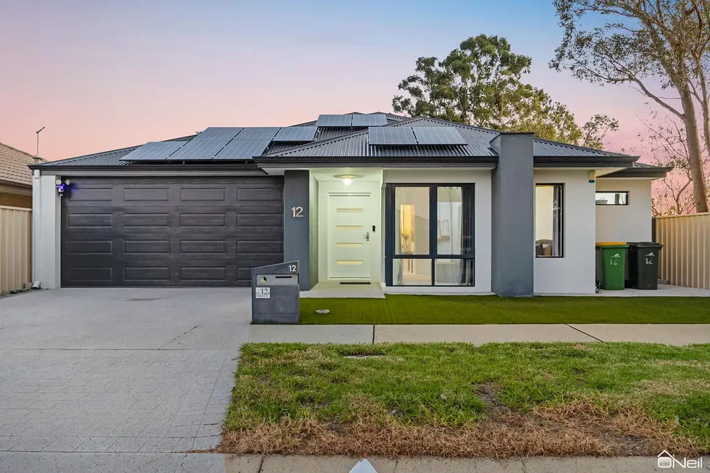 Haynes 3 Bedroom FEATURE PACKED PREMIUM FAMILY LIVING