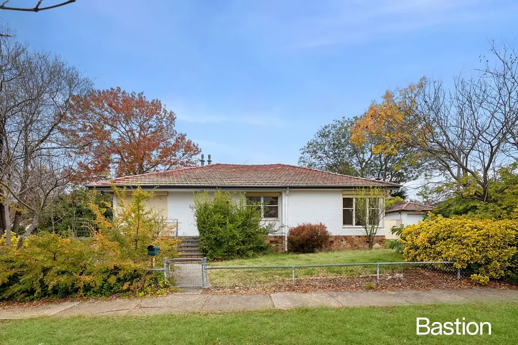 Griffith 3房  Inner South Opportunity on 771sqm Corner Block