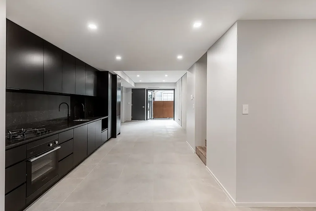 Modern Living in Alexandria – Prime Location, Luxury Features