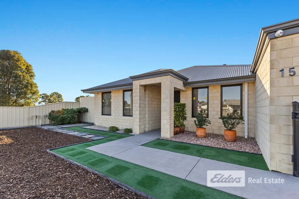 Collie 4Kwarto A Perfect Blend of Modern Space, Style, and Location!