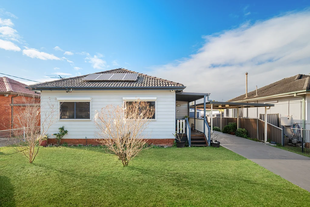 16 Cooinda Street, Colyton, NSW 2760