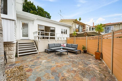 Mission Bay, Fully Fenced  3-Month Fixed Term