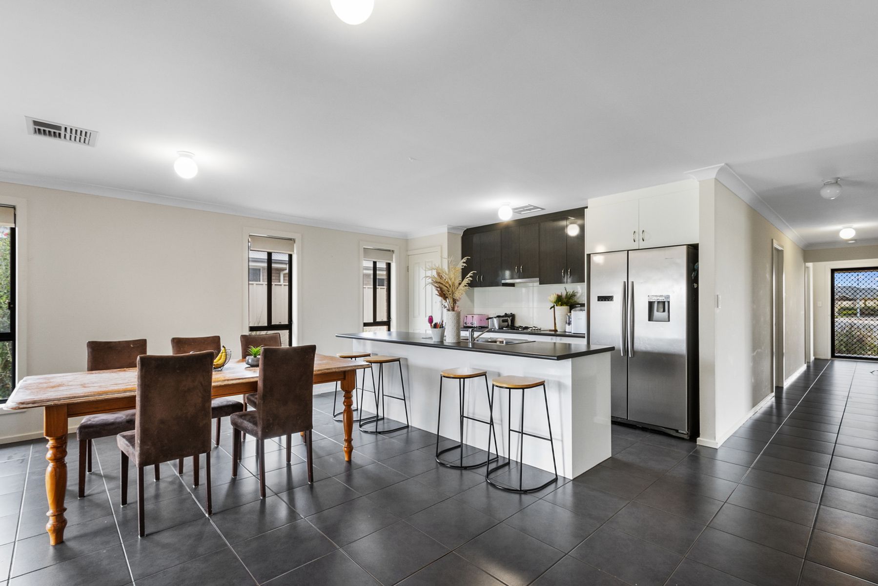 48 CLARKE ST, WALLAROO SA 5556, 0房, 0浴, House