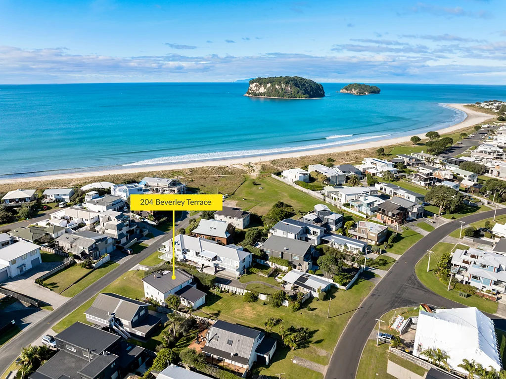 204 Beverley Terrace, Whangamata, Thames, Waikato