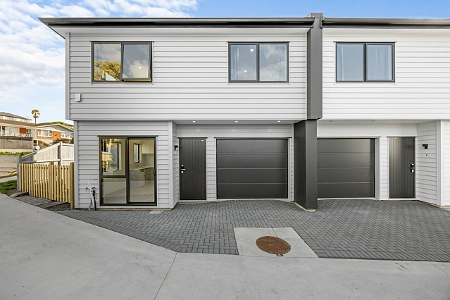 14A & B Grove Lane, Pakuranga Heights, Manukau City