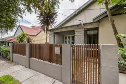 77 Sutherland Street, St Peters