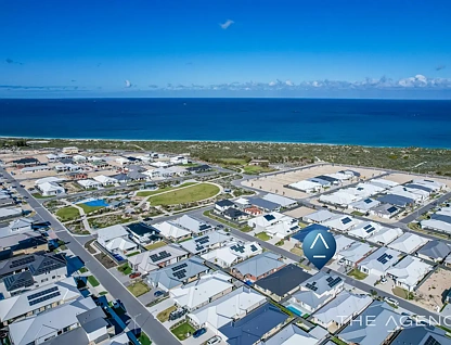 12 Borealis Street, Jindalee, WA 6036, 5房, 3浴, 独立屋