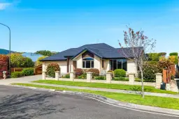 13 Kendall View, Stoke