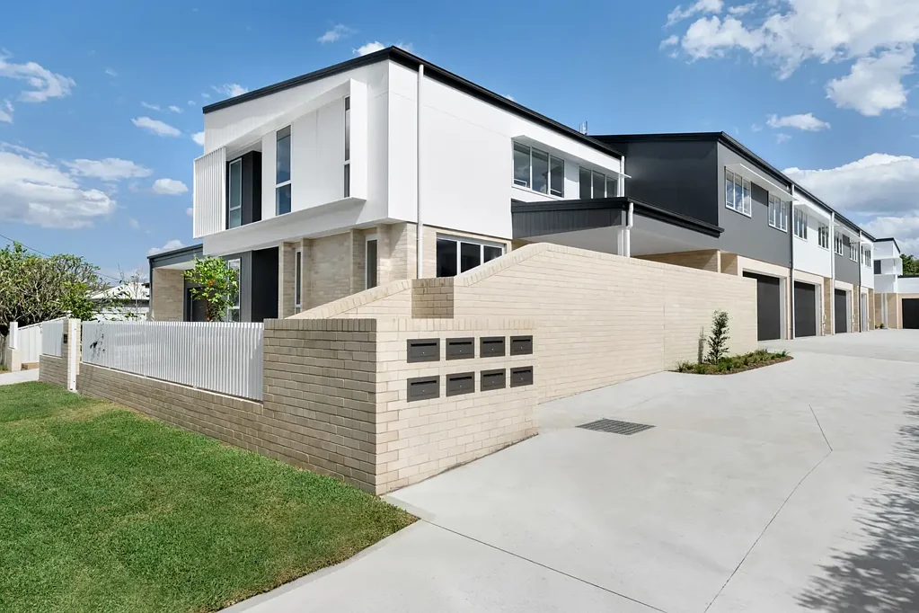 Adamstown 3房  Brand new architectural townhouse in a quiet Adamstown pocket