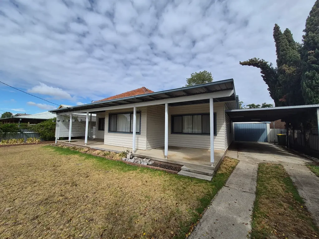561 Prune Street, Lavington, NSW 2641