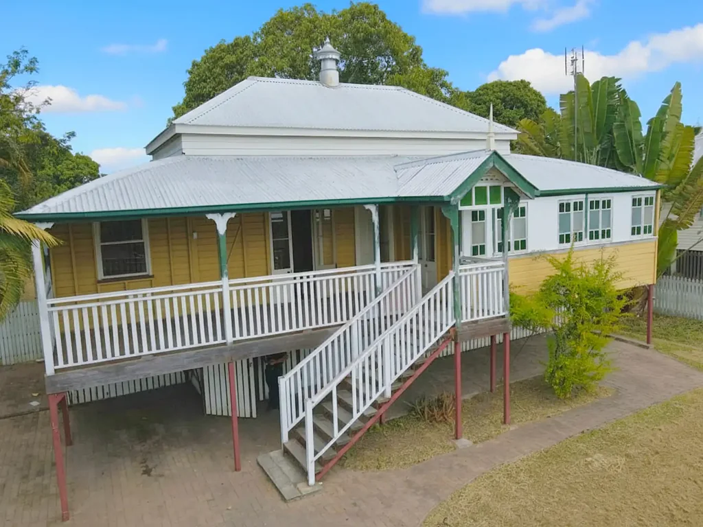 Charters Towers City 4Kwarto Charming Queenslander with Character in the Heart of Charters Towers
