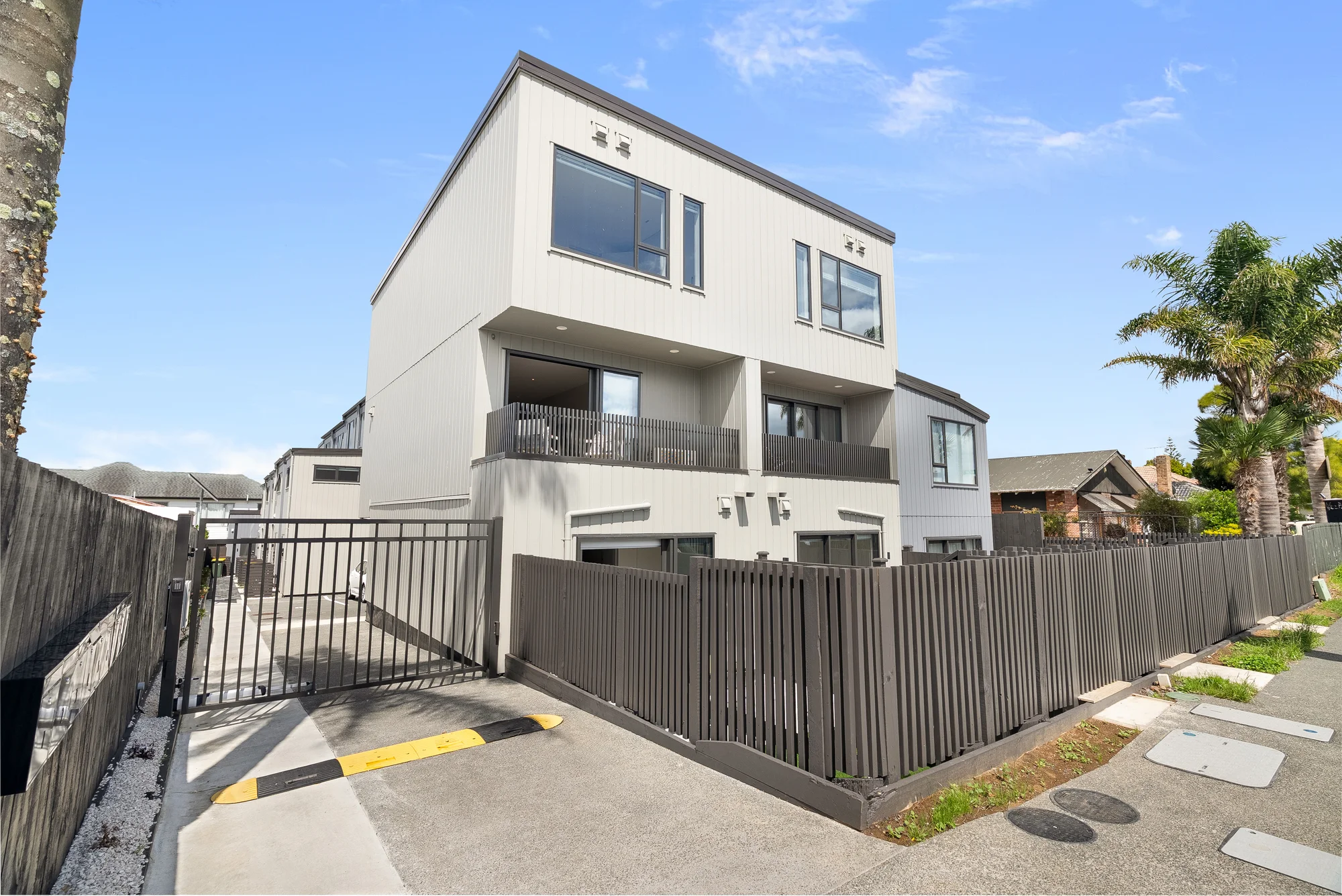 Mount Roskill 3कमरा Boutique Freehold Collection in MAGS Zone