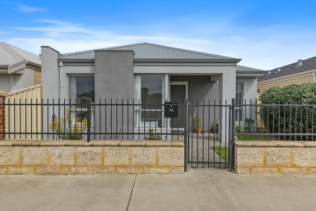 74 DANDARAGAN DRIVE, Dawesville, WA 6211