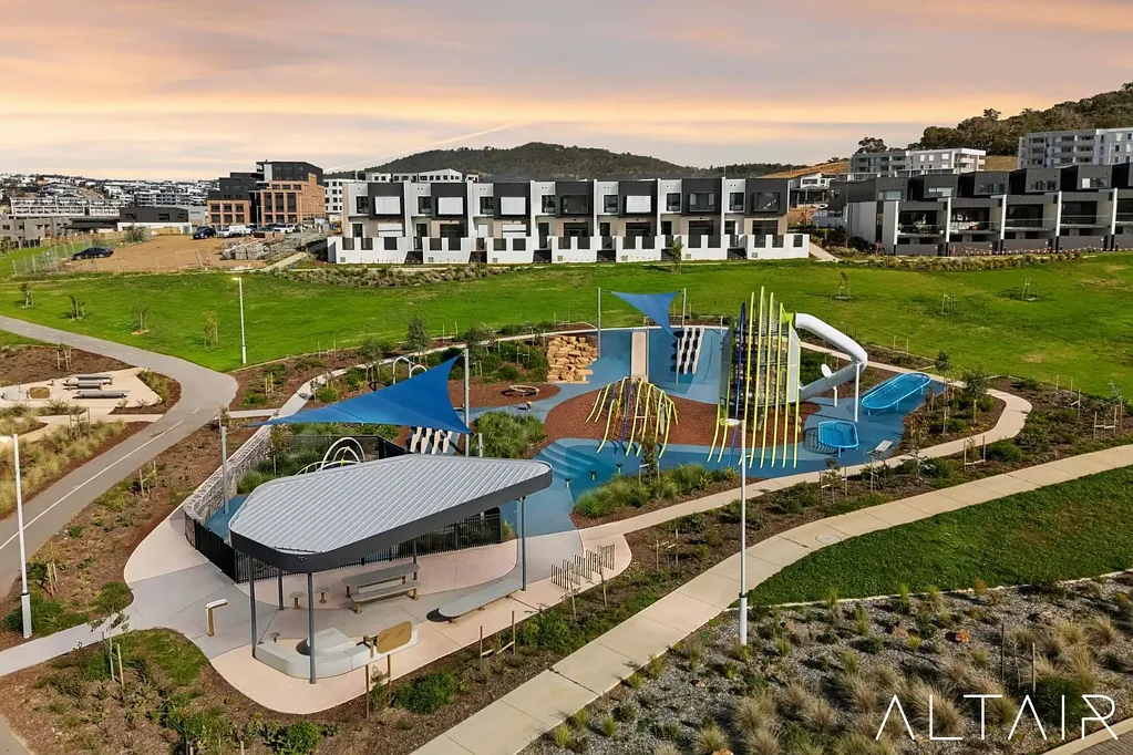 Denman Prospect 4房  Brand new separate title home with uninterrupted views
