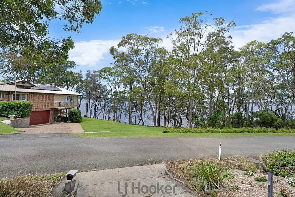 56E Dobell Drive, Wangi Wangi, NSW 2267