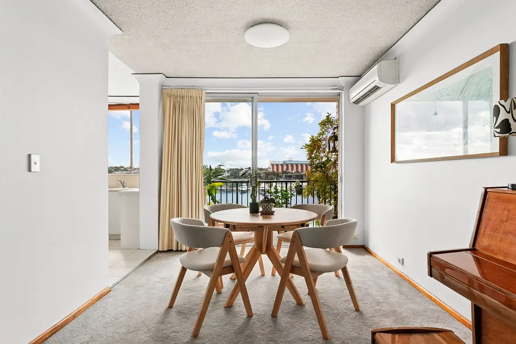 A Glebe Point sanctuary with northerly bay views