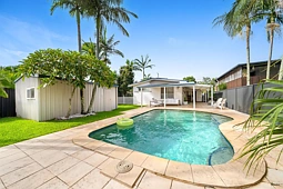 19 Binya Avenue, Coolangatta