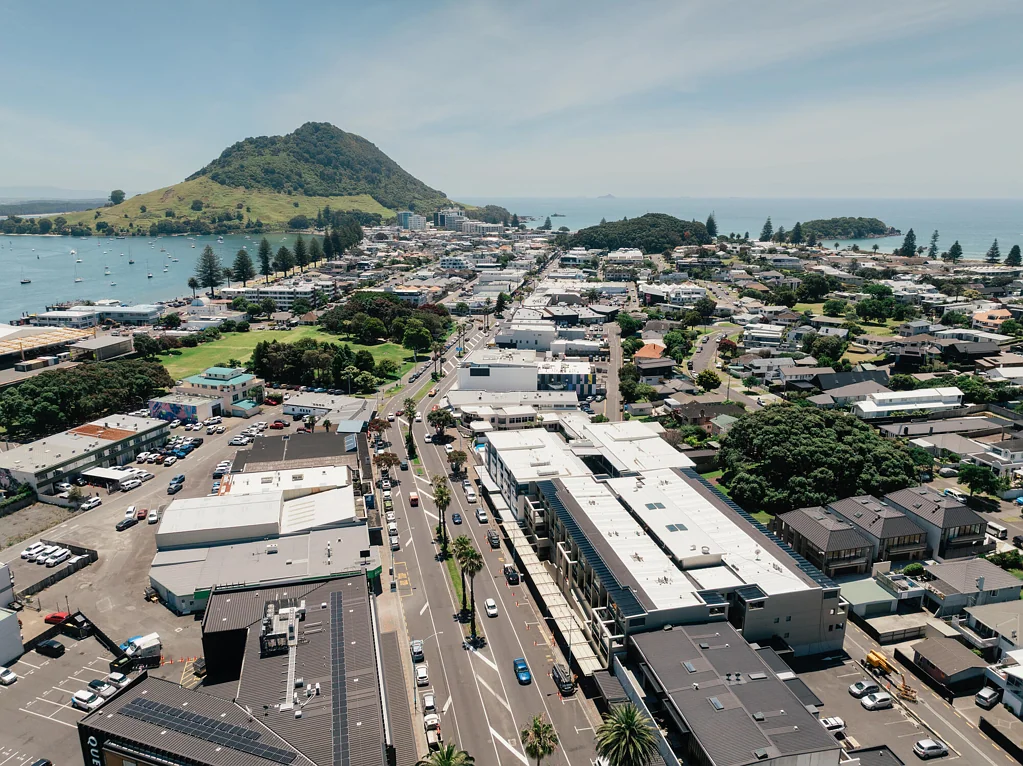 Mount Maunganui 2房  Downtown Ease, Coastal Energy