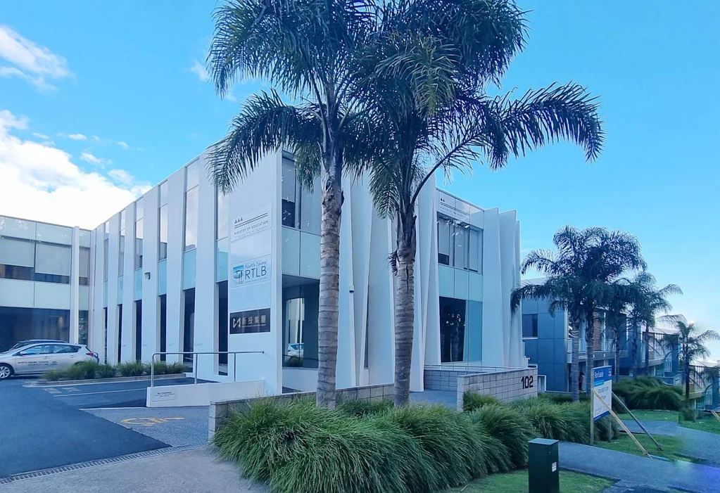 Rosedale HIGH-QUALITY GROUND FLOOR OFFICE