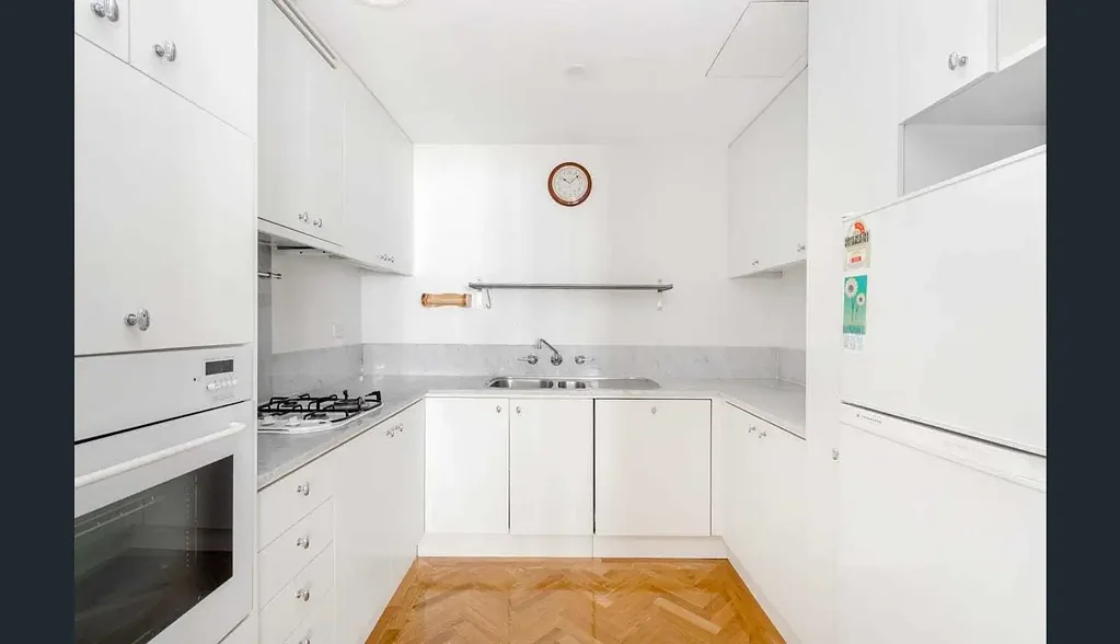 Beautiful One Bedroom in the Heart of the CBD!