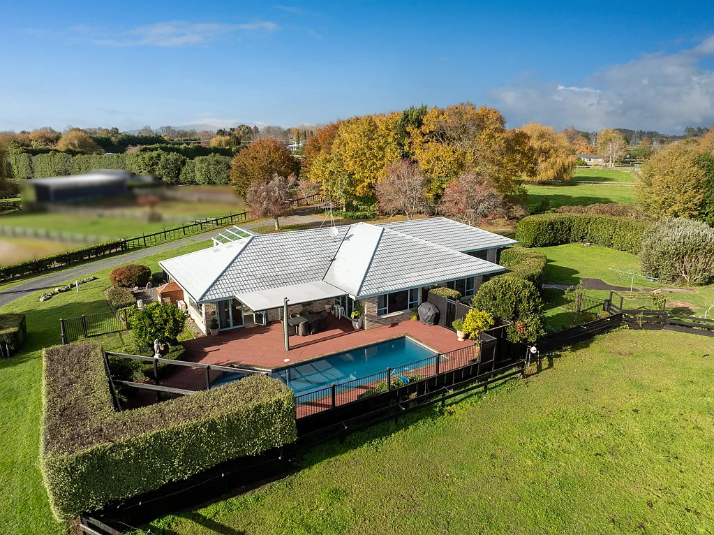 Cambridge Horse lover’s haven minutes from Cambridge
