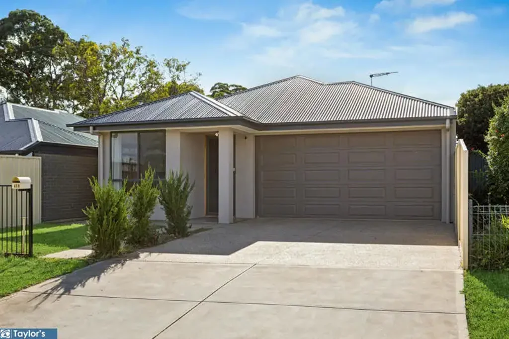 Para Hills West 3 Slaapkamer CONTEMPORARY COMFORT & STYLE NEAR LOCAL AMENITIES