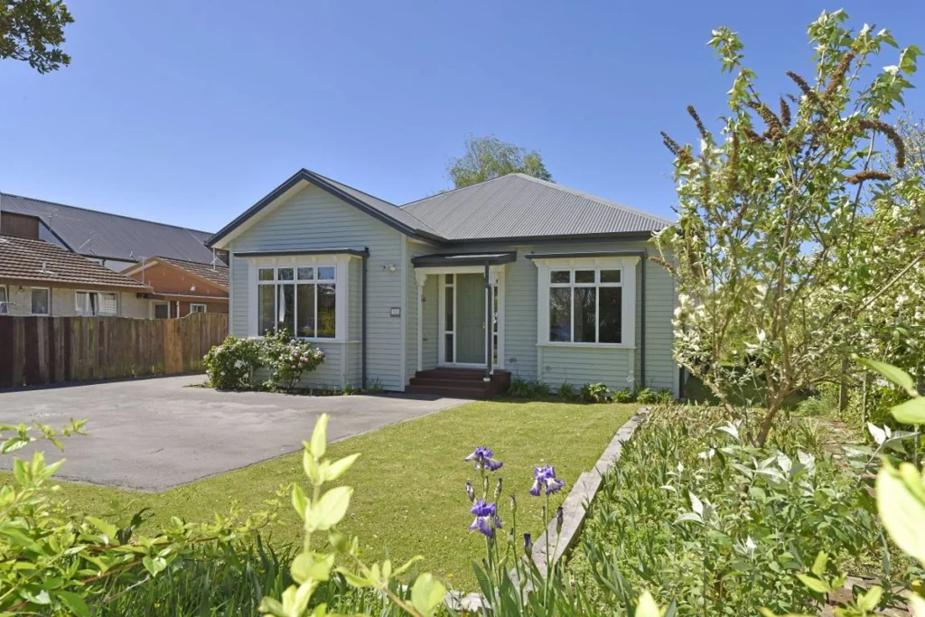 122 Bishop Street, Saint Albans, Christchurch City
