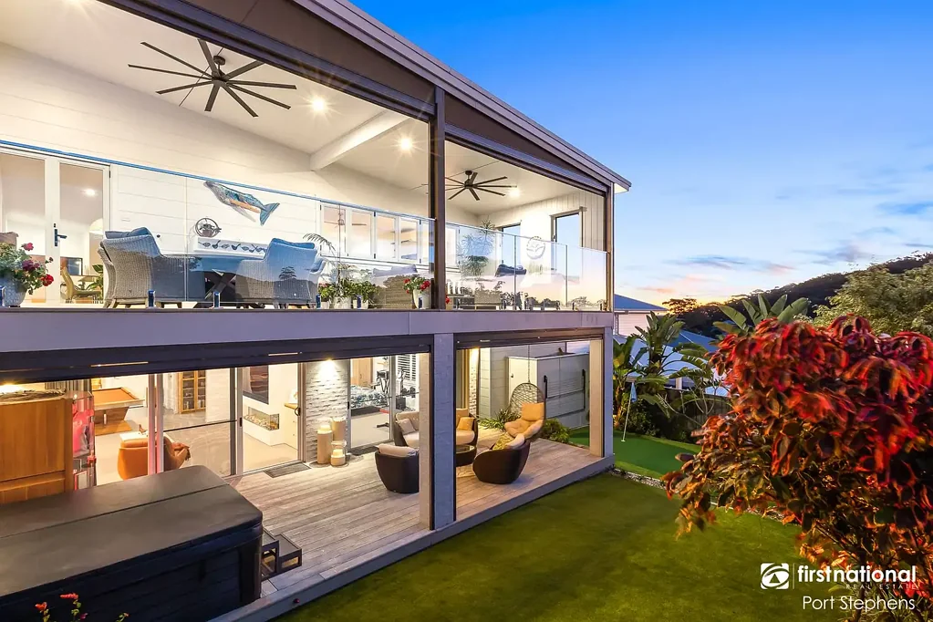 Corlette 5 Bedroom Architectural Brilliance Meets Coastal Luxury in the Heart of Corlette