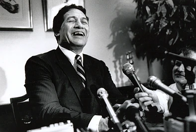 Winston Peters：新西兰政坛老牌“男二号”，他是左右逢源还是政治投机？