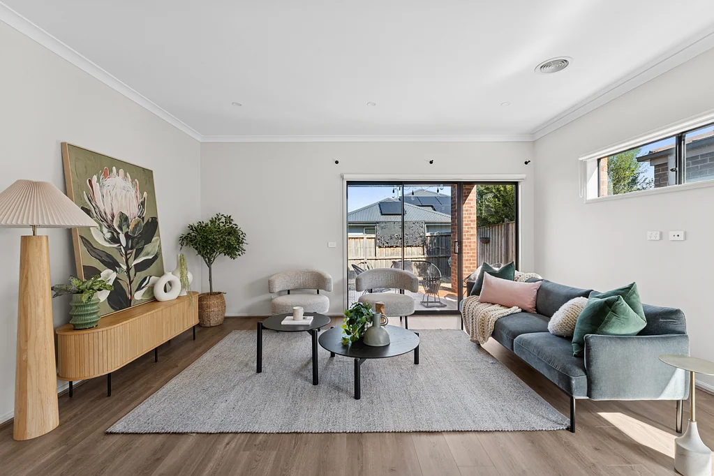 Deanside 4침실 Modern Family Living with Style and Comfort
