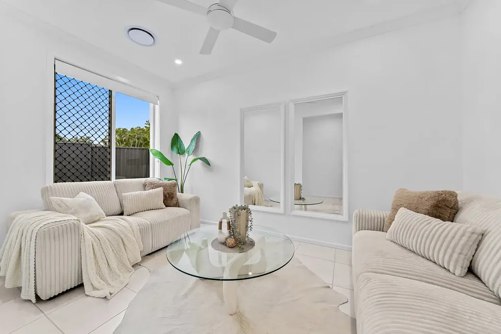Slacks Creek 5Zimmer Elegent home - Quick sale desired