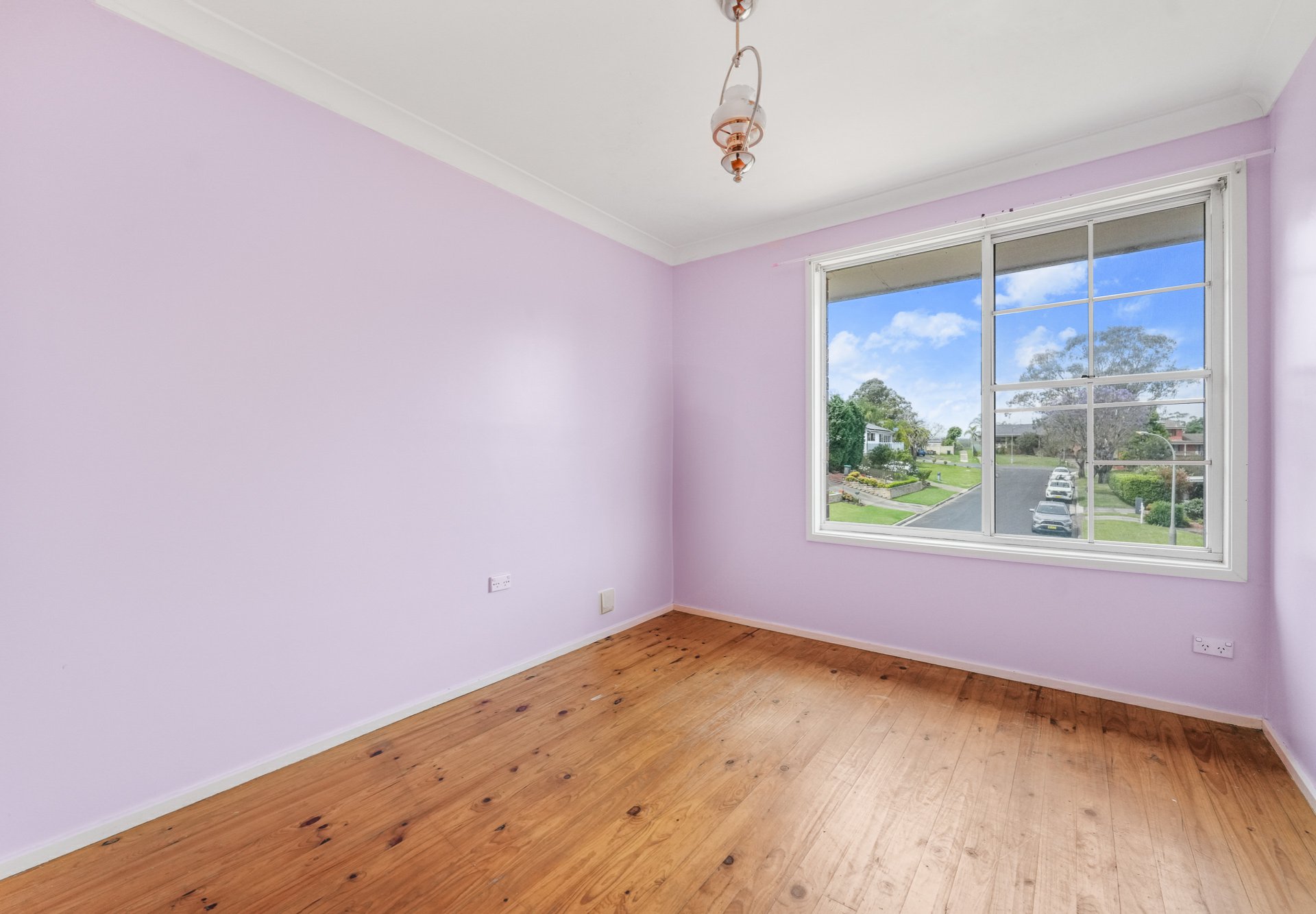 11 MENINDEE AV, LEUMEAH NSW 2560, 0 chambres, 0 salles de bain, House