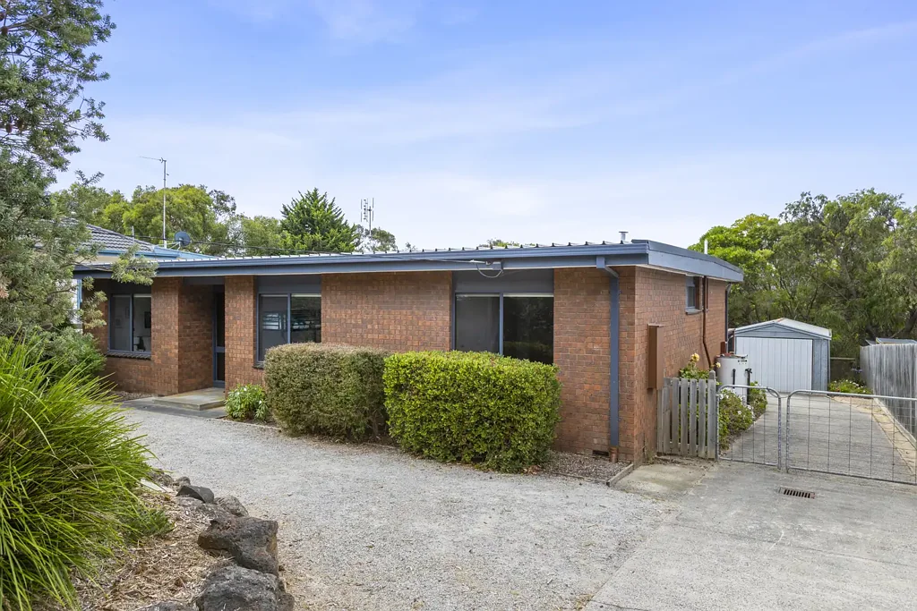 Anglesea 3Kwarto Renovated Brick Home with Sunny Aspect