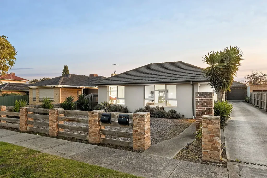 1/23 Bungay Street, Fawkner, VIC 3060