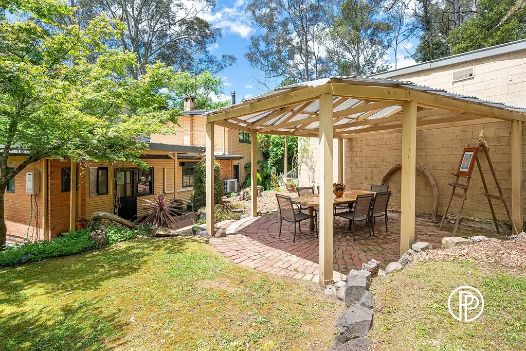 5 Carp Street, East Warburton, VIC 3799