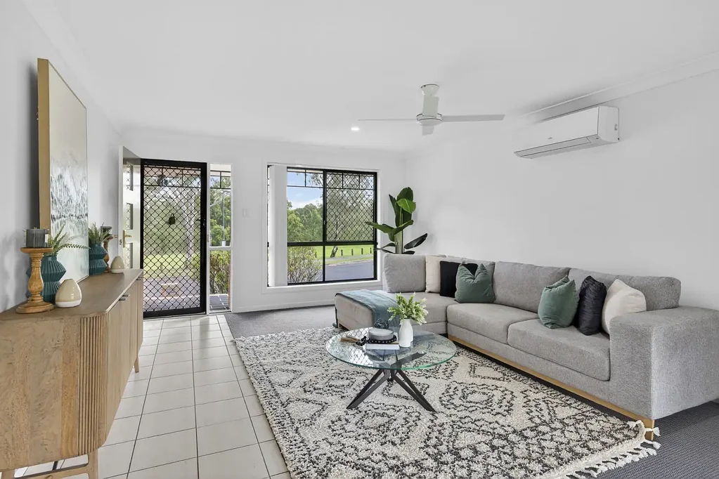 Logan Reserve 4Phòng ngủ BETTER THAN ACREAGE LIVING - ENDLESS PARKLAND VIEWS WITHOUT THE MAINTENANCE