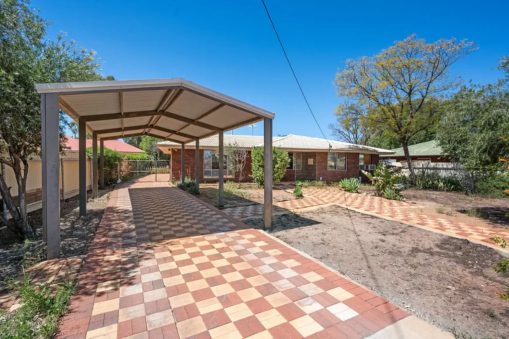 23 Moss Street, South Kalgoorlie, WA 6430
