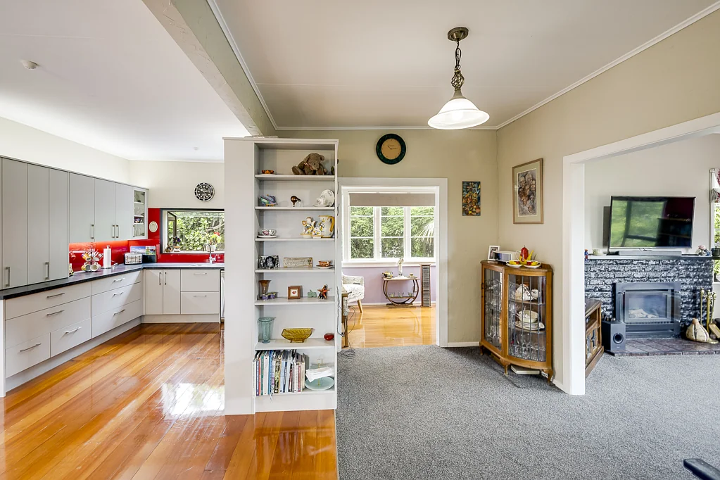 8 Thompson Road, Bluff Hill, Napier, Hawke's Bay
