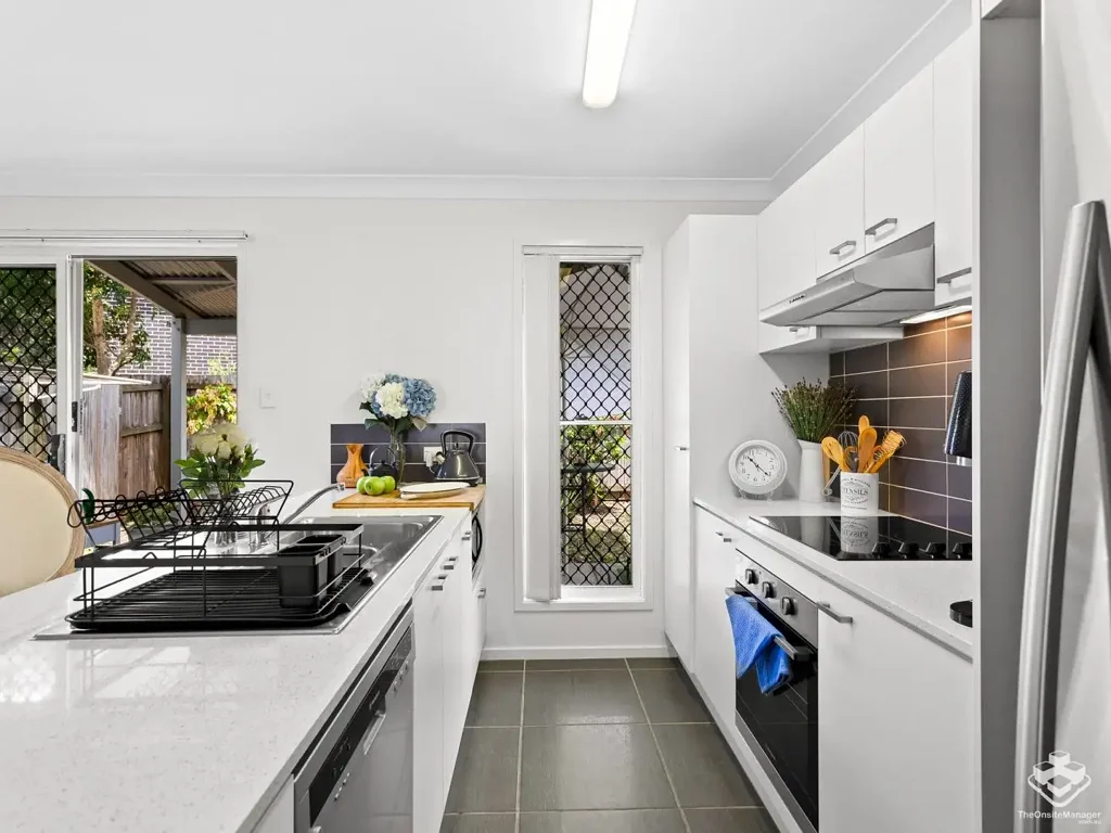 Modern 3 Bedroom Townhouse