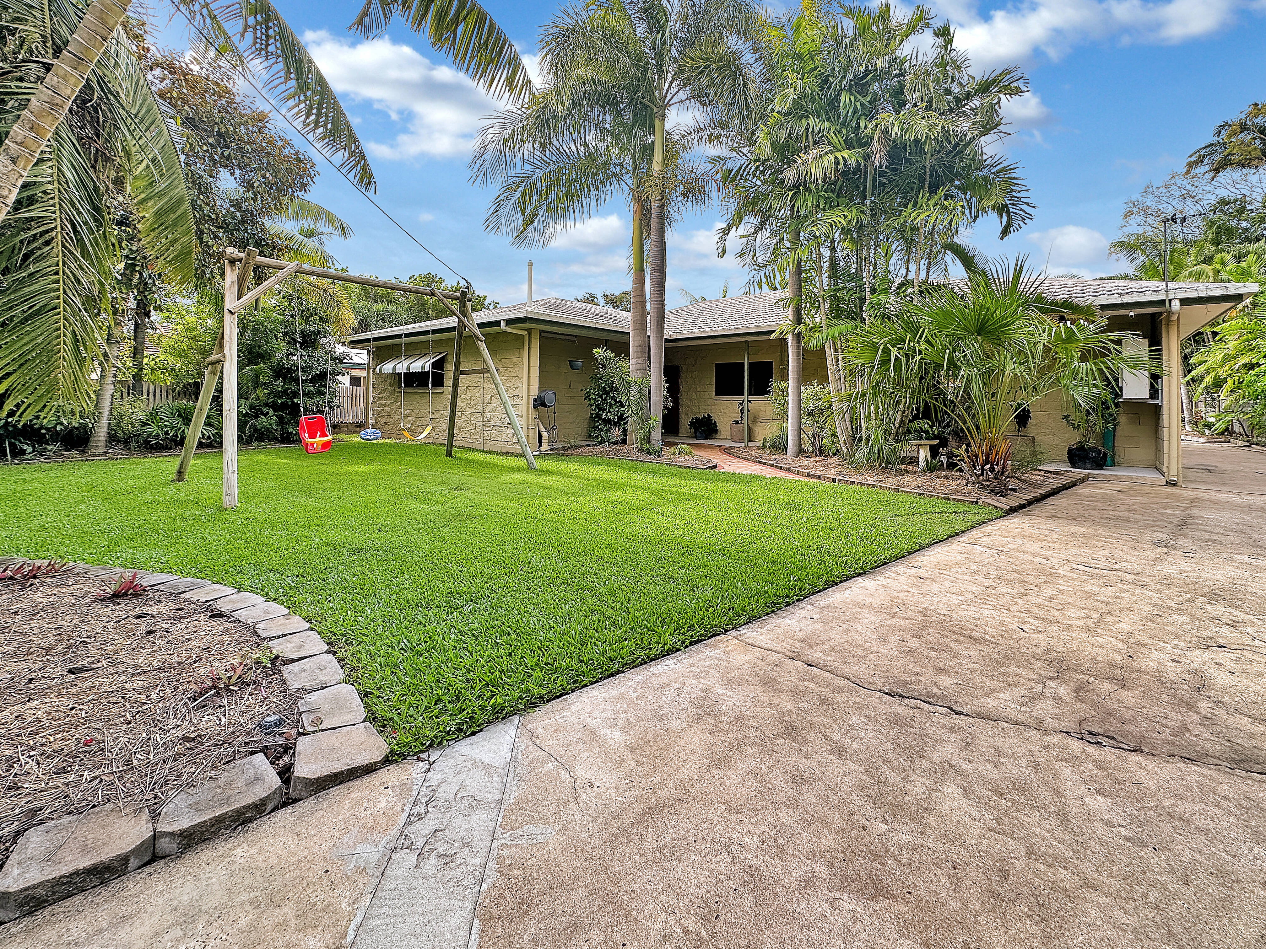 22 RENECOL AV, RASMUSSEN QLD 4815, 0 Bedrooms, 0 Bathrooms, House