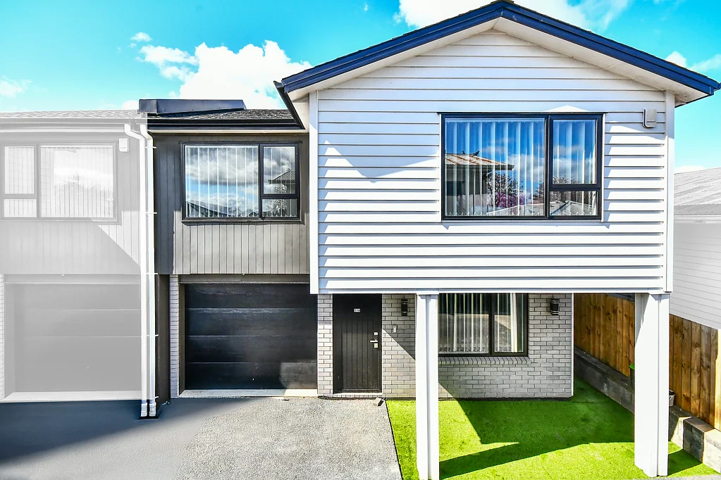 Mangere 4Kwarto MANGERE'S HOT PICK - MUST BE SEEN!!!
