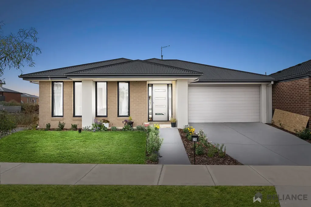 35 Benson Drive, Werribee, VIC 3030