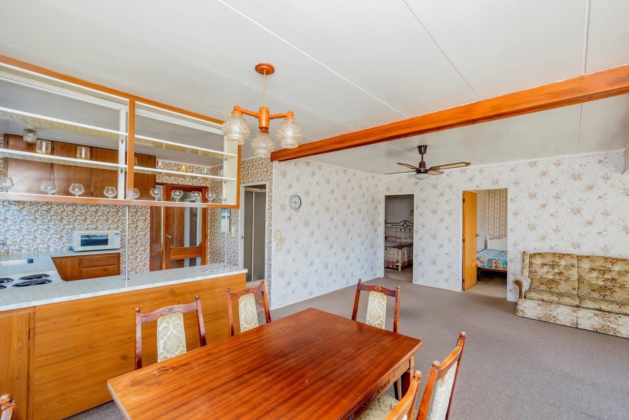 24 Field Way, Waikanae Beach, Kapiti Coast, 4部屋, 0バスルーム