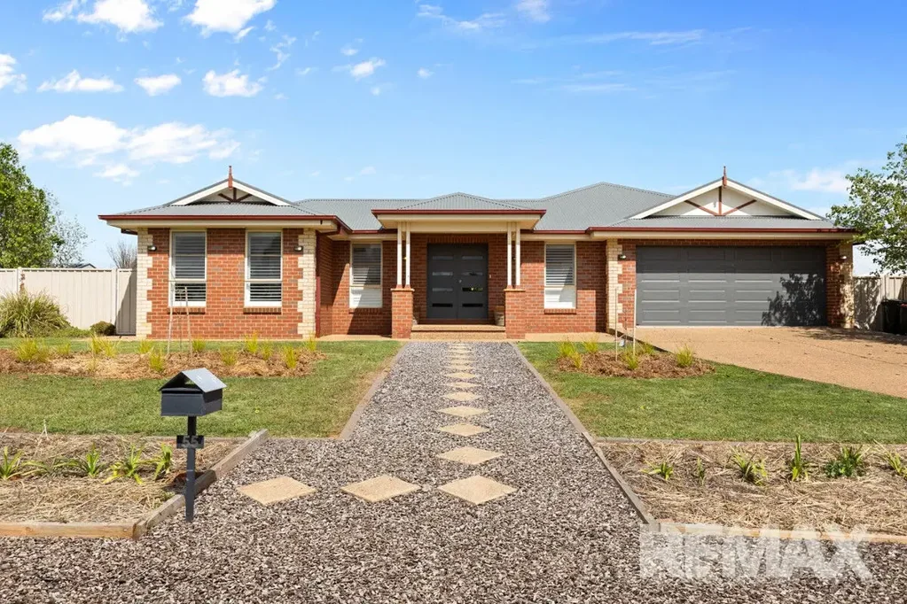 55 Stinson Street, Coolamon, NSW 2701