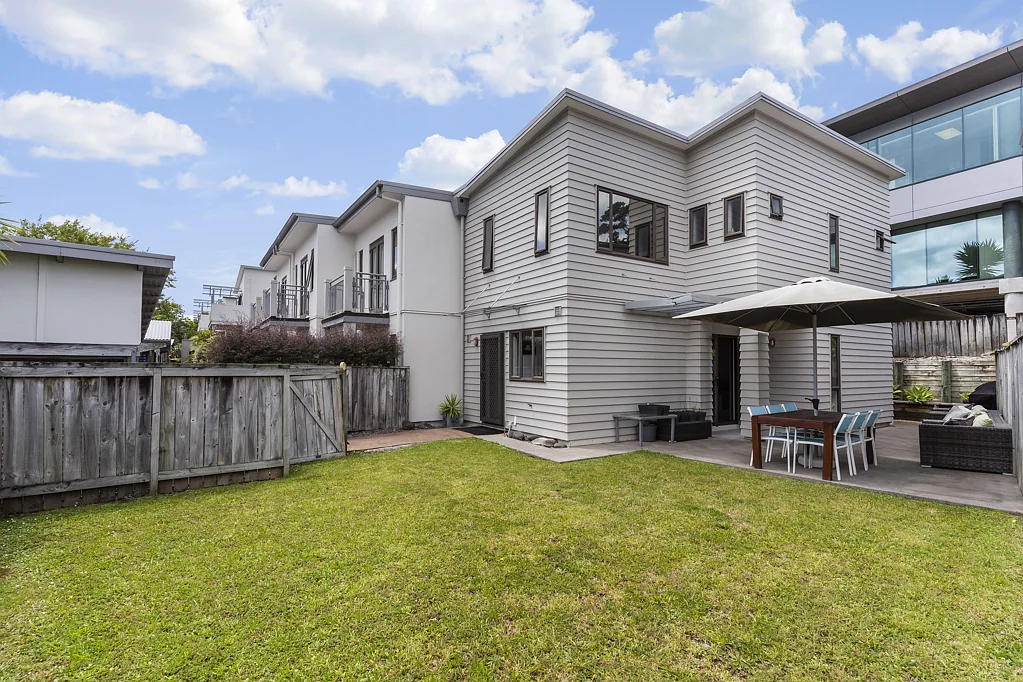 32/92 Bush Road, Albany, North Shore City, Auckland