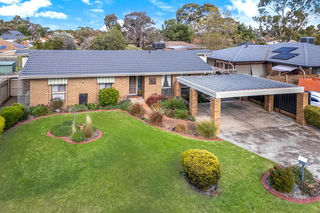 Sunbury 3部屋 The Perfect Blend of Style, Space and Outdoor Living